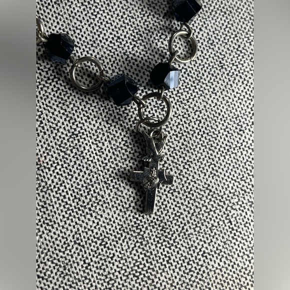 Vintage Black Bead Rosary-Style Necklace with Cross & Saint Jean Medals - Picture 7 of 11